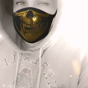 Meet your Posher, Brandon